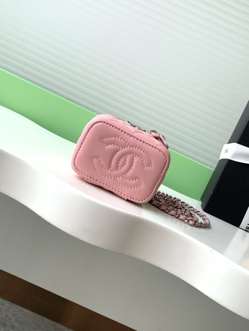 Ch**el cosmetic bags